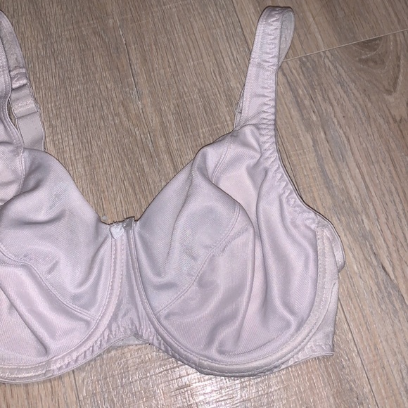 Playtex Intimates & Sleepwear Playtex Everyday Basics 34d White